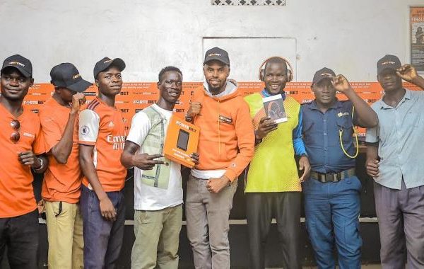 ‘Afoyo  Matek’ Fortebet paints Gulu, Kitgum with priceless gifts